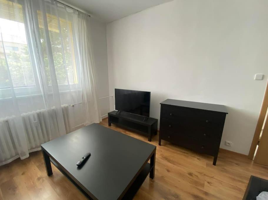 Appartamento Apartman Ve Valticich Valtice Esterno foto